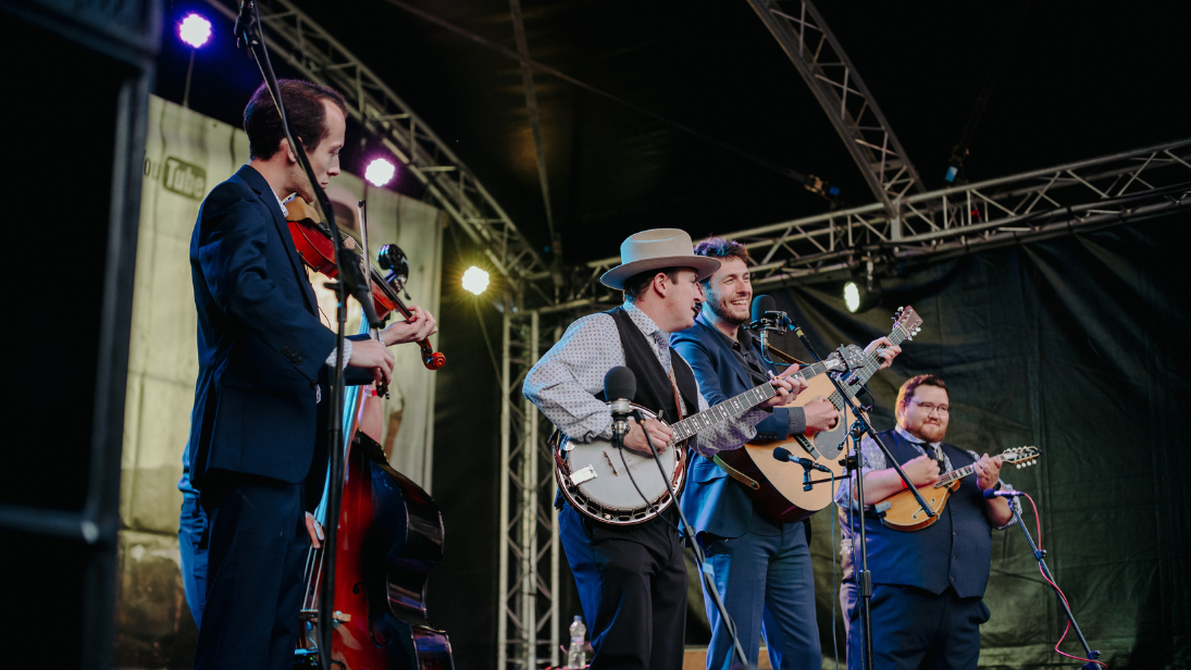 A band playing at Bluegrass Omagh 2022