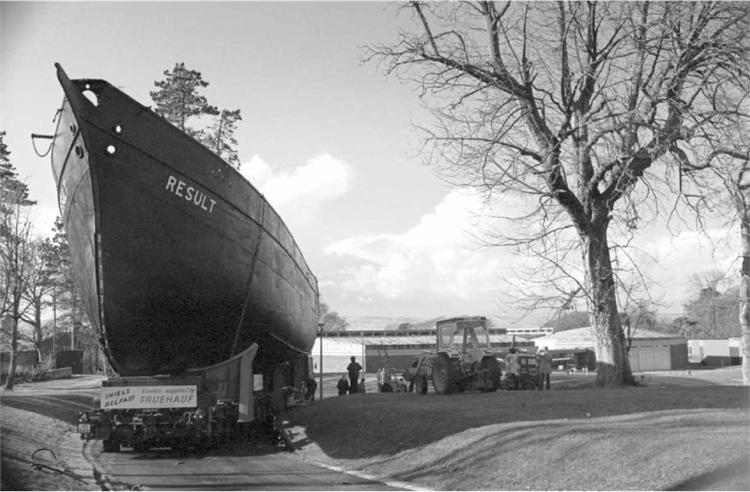 Result approaching the Transport Museum’s Dalchoolin galleries. 